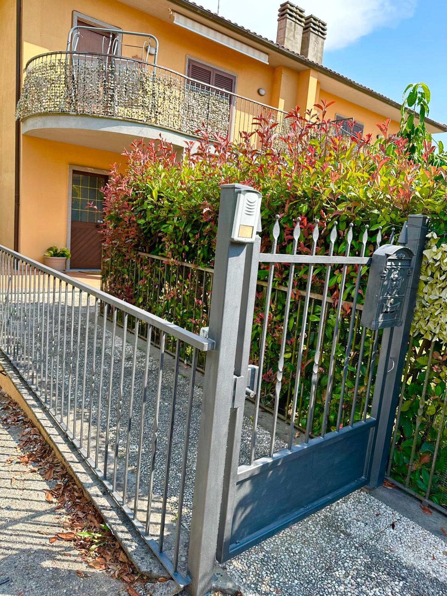 La Casa Di Maurizio Leilighet Montefiascone Eksteriør bilde